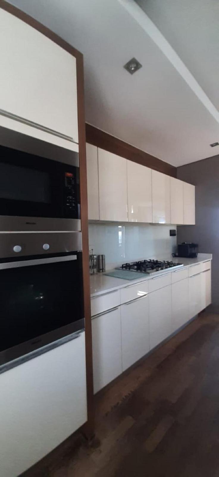 The Residences Crystal Towers