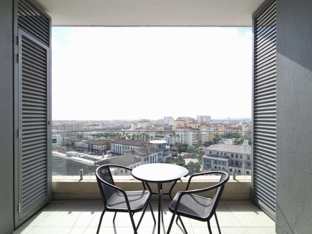The Residences Crystal Towers Image 28